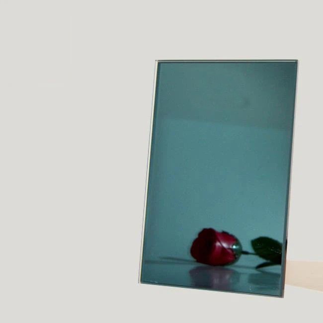 colored-mirror-glass44159109922(001)